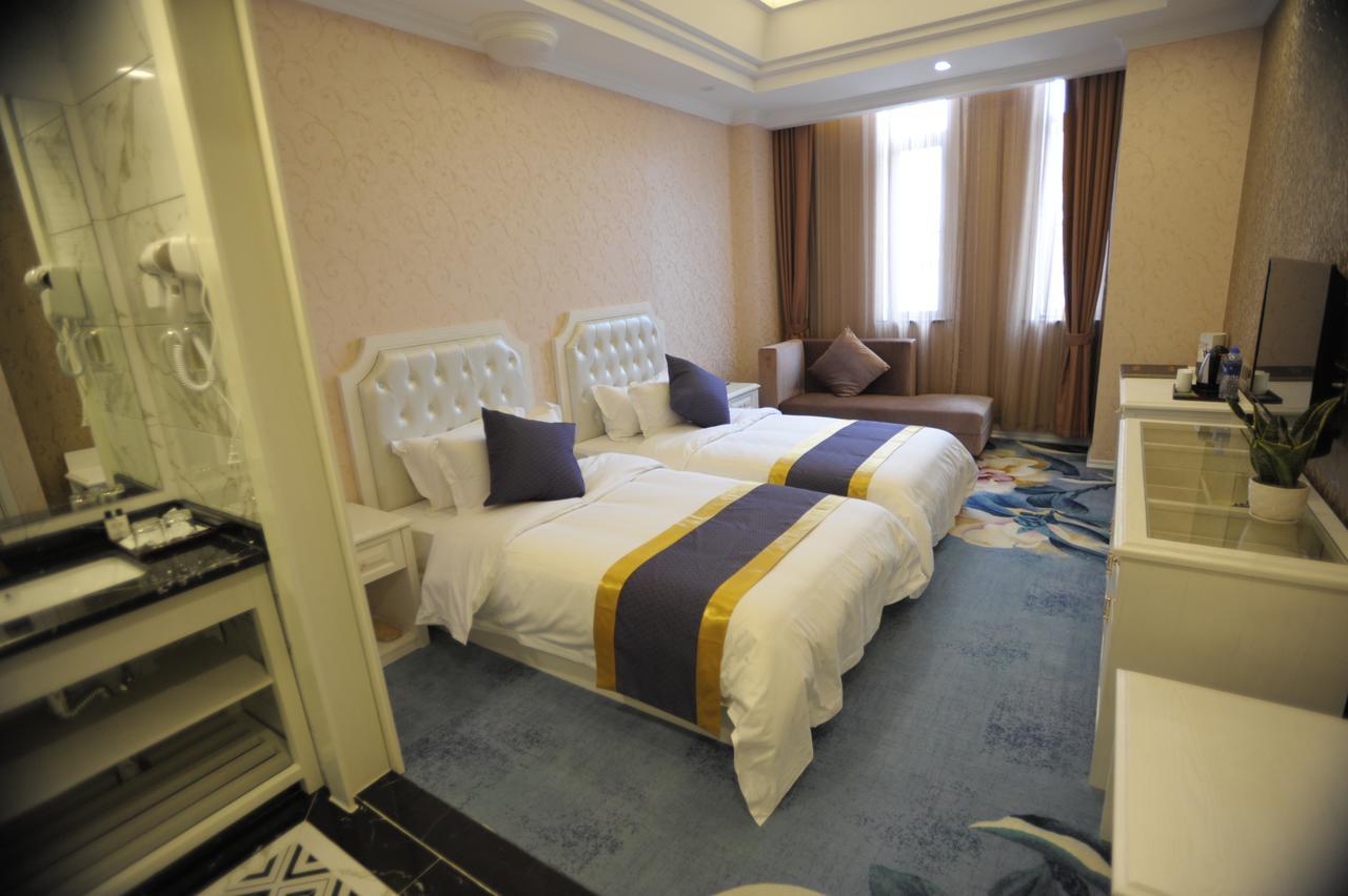 Ramada Encore Shanghai Pudong Exterior photo